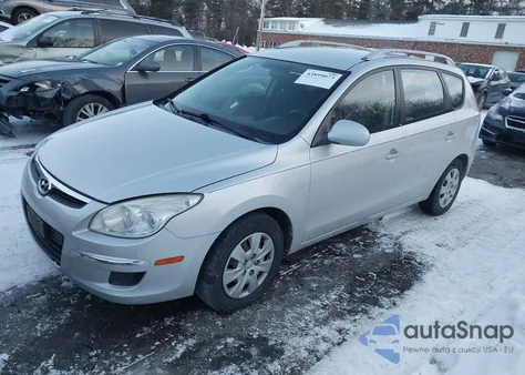 2011 Hyundai Elantra Touring Gls z USA, uszkodzony, nr VIN KMHDC8AE9BU101045